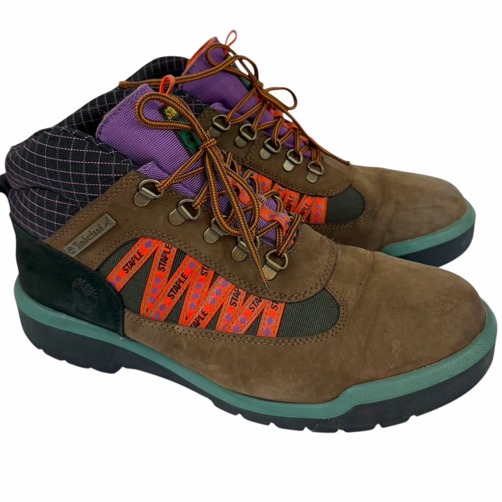 The Timberland x Staple Men’s Chukka Field Boots Size 9.5